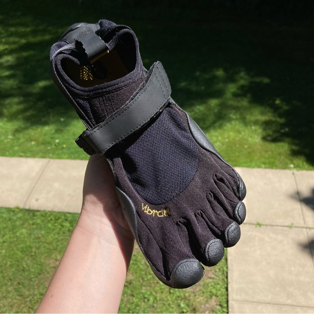 Vibram FiveFingers Barefoot Trail Outdoor Hiking Shoes Men's SIZE 42